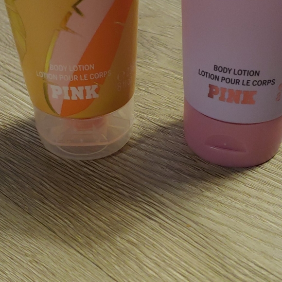 Pink Body lotion - Picture 2 of 4